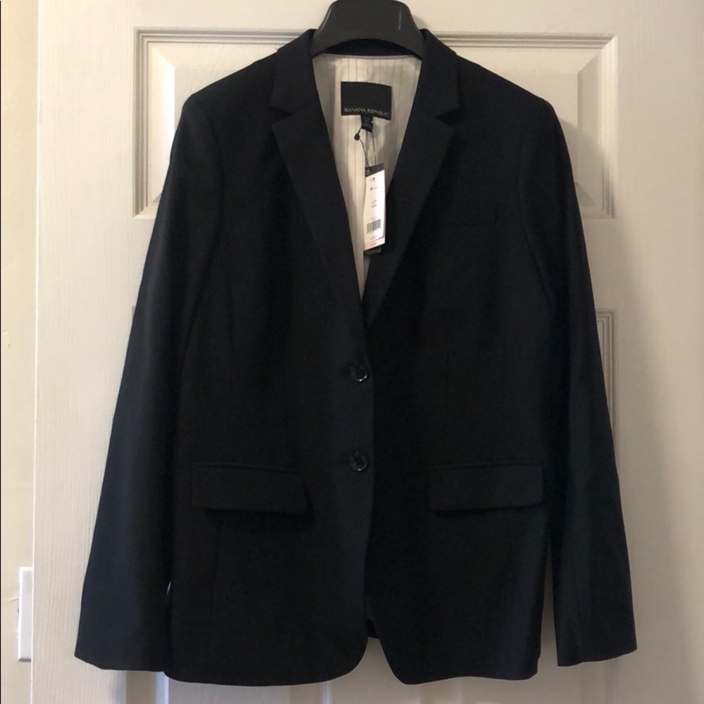 Banana Republic Lightweight Wool Suit (Black)